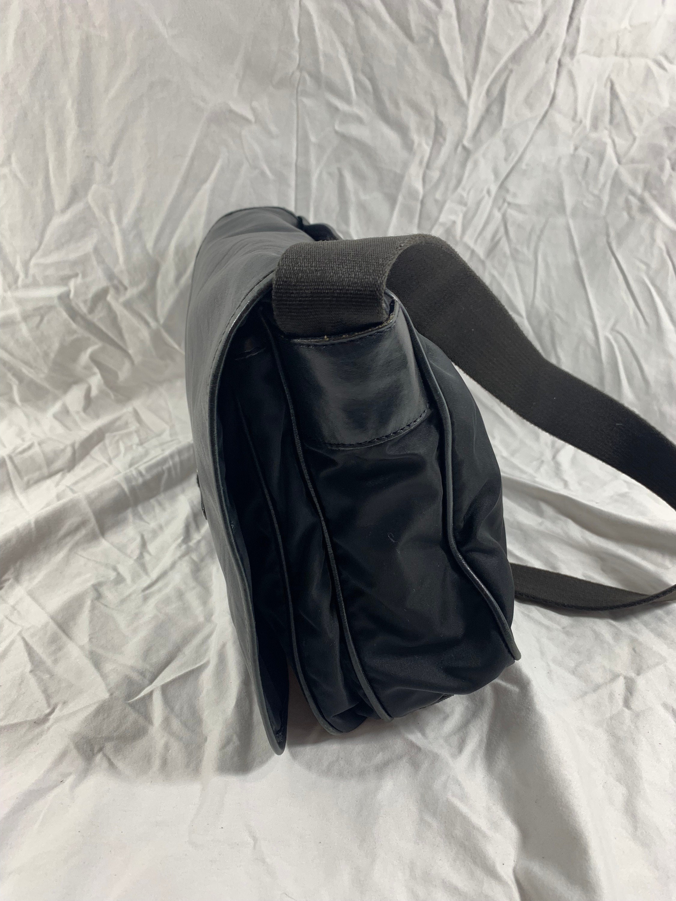 バッグ 90s DOLCE& GABBANA VINTAGE messenger bag s-l400.jpg