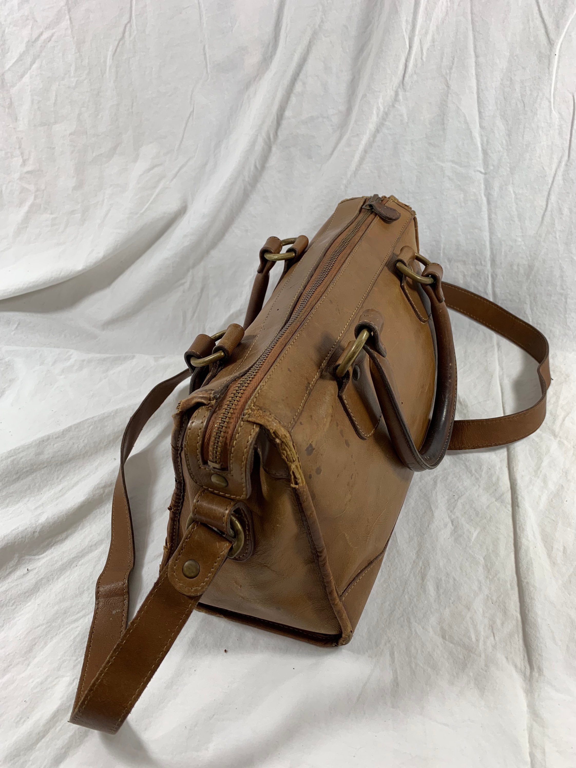 Vintage Genuine Ghurka No 16 the Keeper Tan Leather Satchel Bag