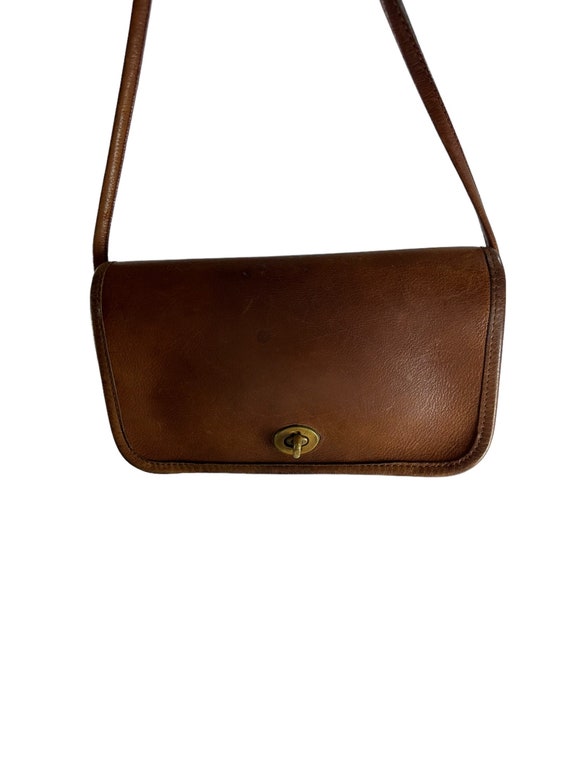Beg sling coach sale