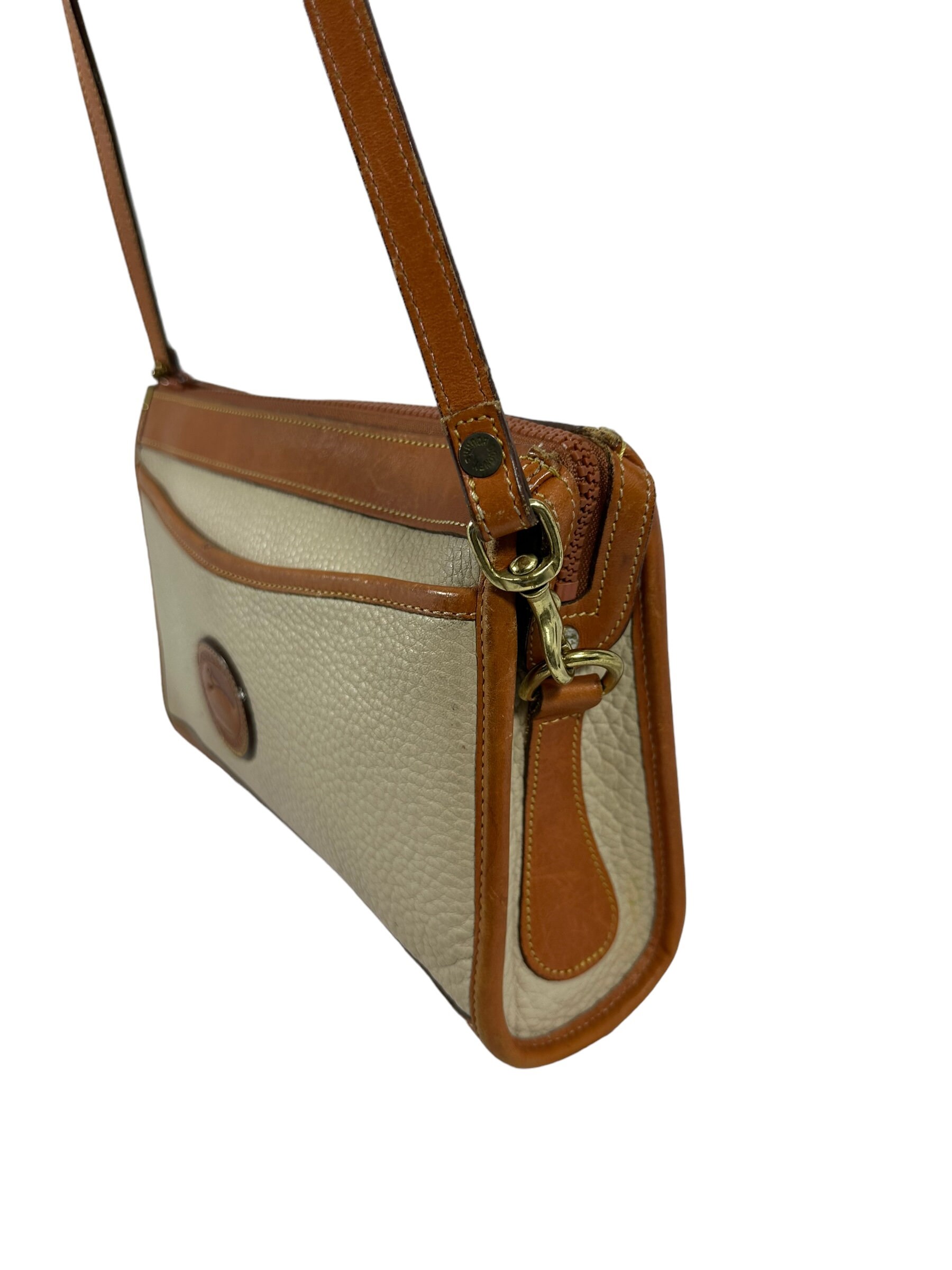 希少なヴィンテージ DOONEY & BOURKE アイボリー ツートンレザー