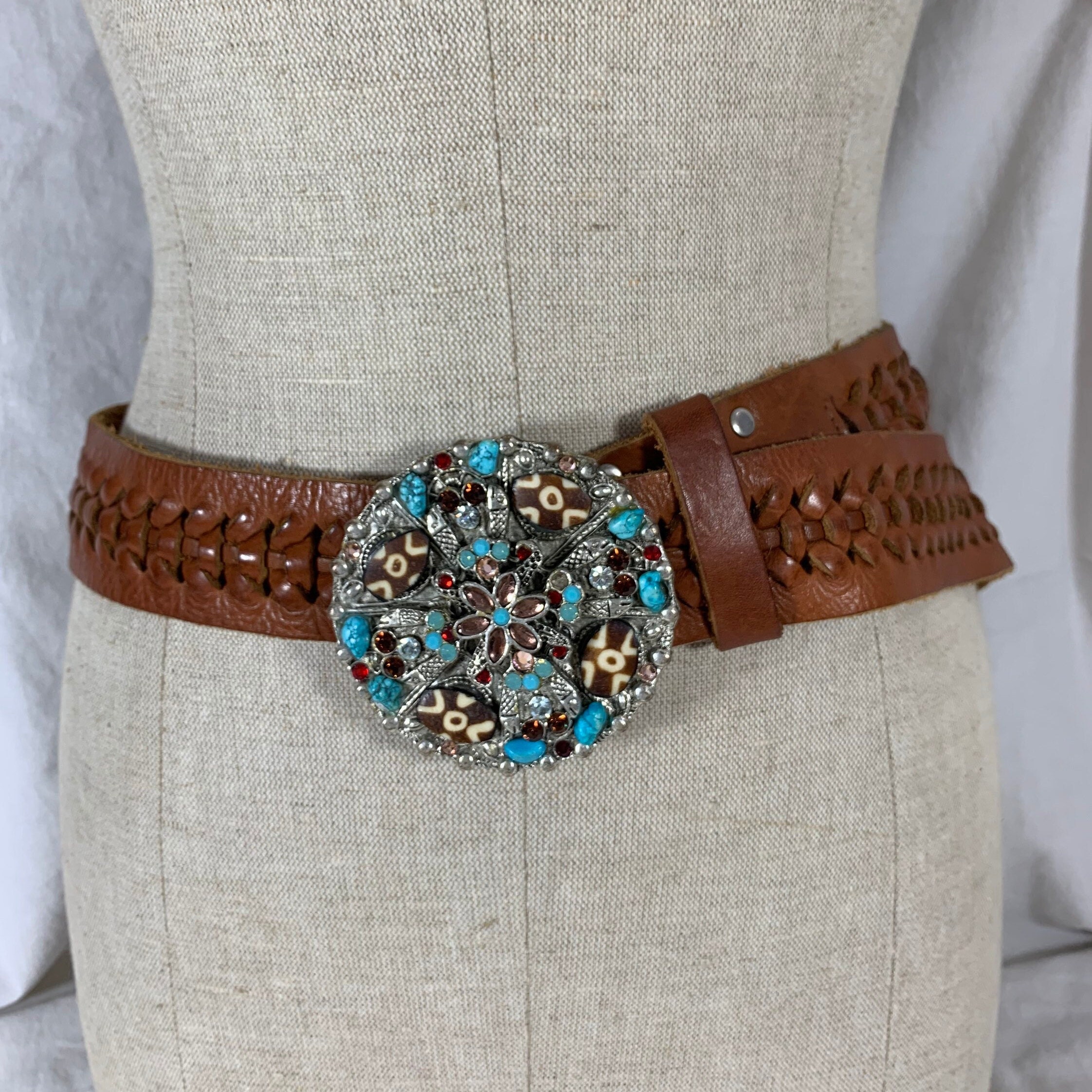 Vintage LEATHEROCKS USA Jeweled Turquoise Woven Leather Belt  display picture 2
