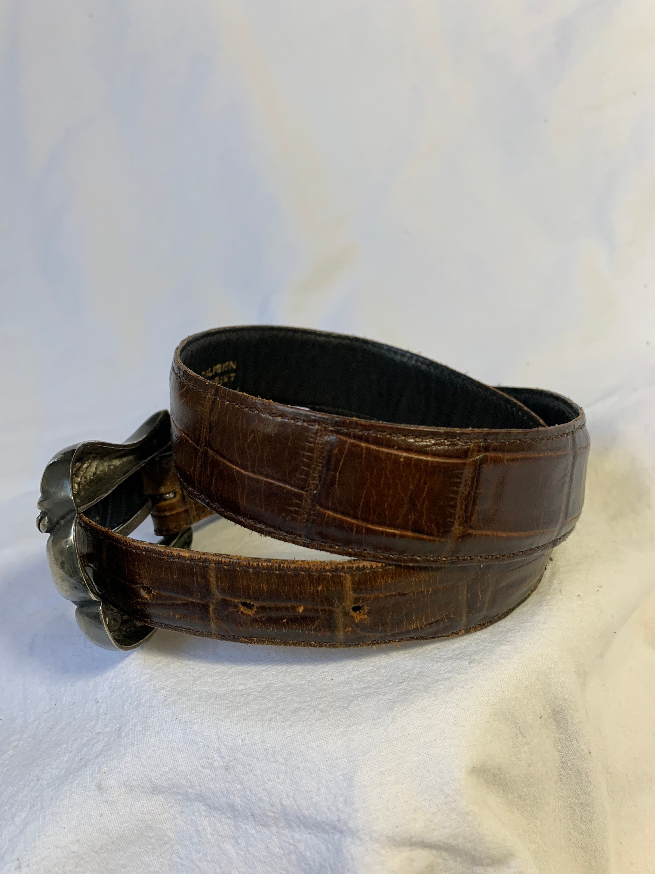 Vintage VICENZA Sport Tan Croc Embossed Italian Calfskin  display picture 3