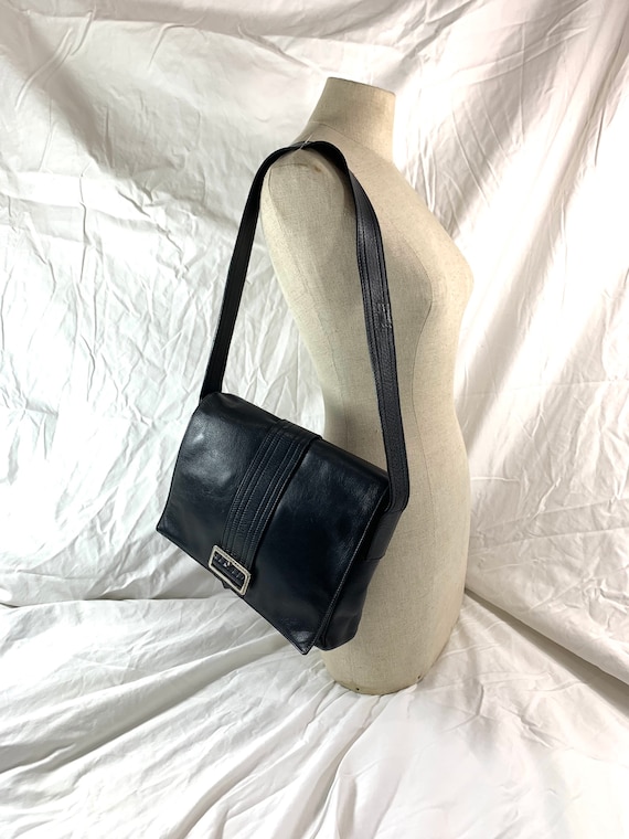 Genuine vintage BURBERRY black leather shoulder ba