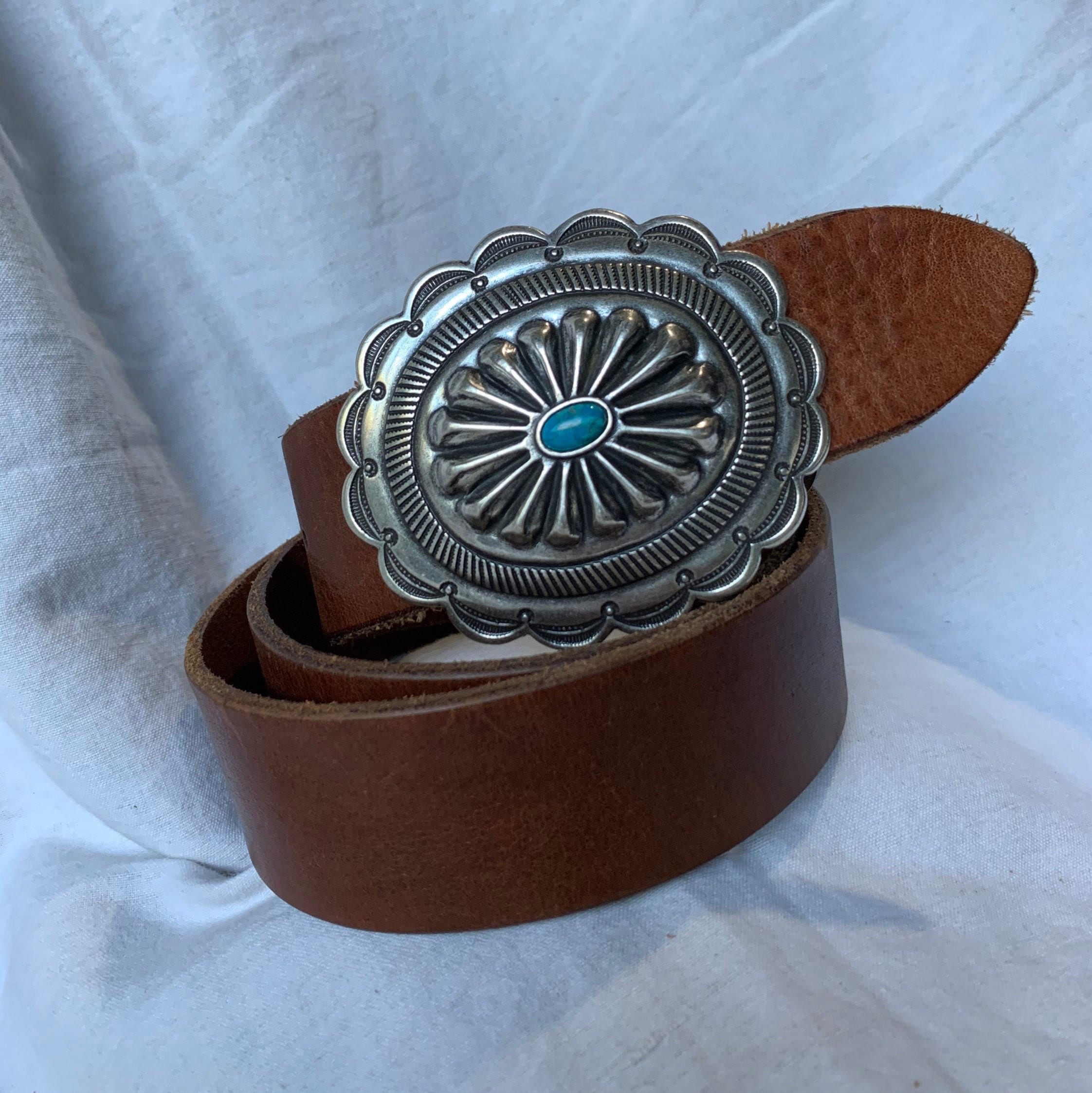 Genuine LAUREN Ralph Lauren Vintage Tan Concho Turquoise  display picture 1
