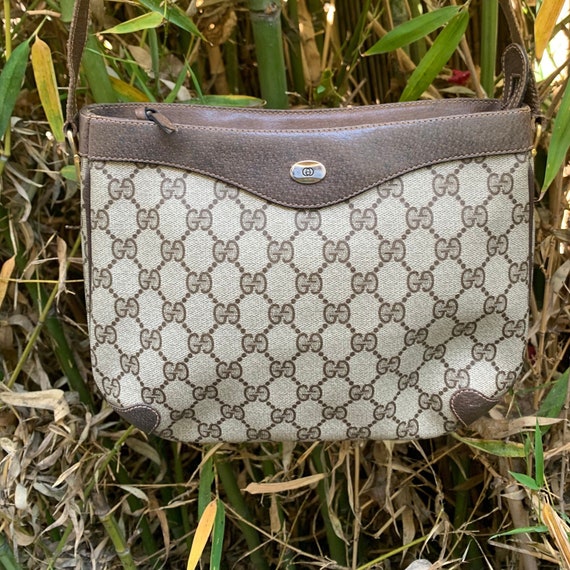 Genuine GUCCI Vintage Brown Signature 