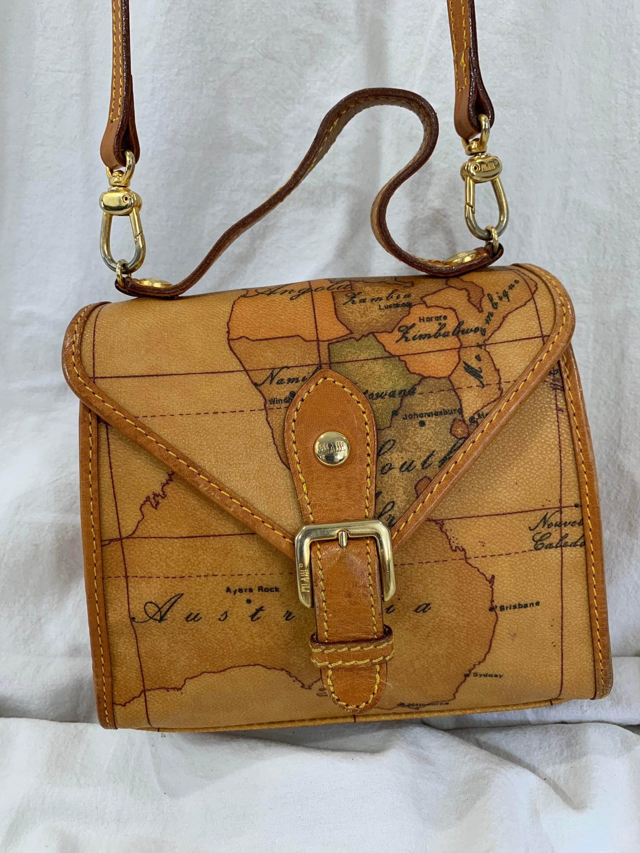 alviero martini map bag