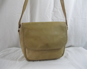 Genuine vintage COACH light tan leather shoulder bag purse crossbody