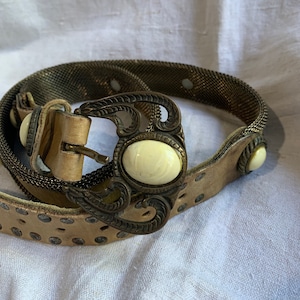 Vintage Sand Castle USA Solid Brass Mesh Leather Belt Boho Western STUNNING VINTAGE SAND CASTLE USA JEWELED BRASS METAL MESH  main image 4