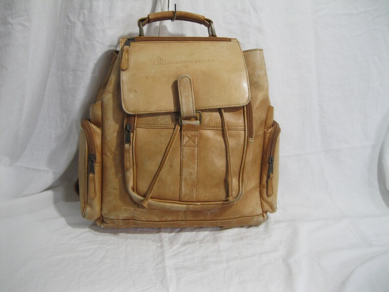 Vintage CLAVA natural tan leather backpack rucksack large distressed Colombia