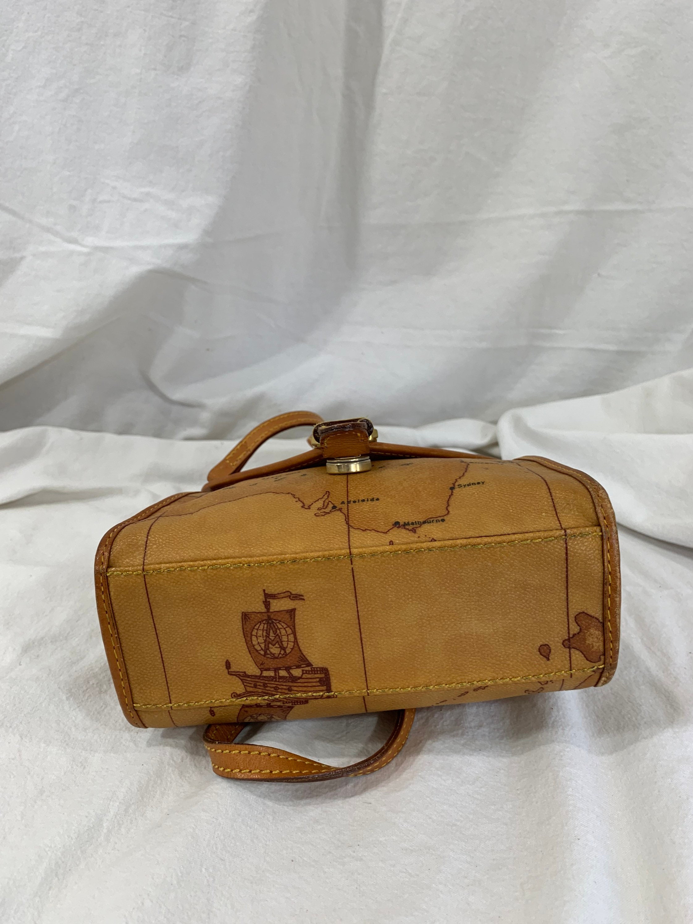 alviero martini map bag