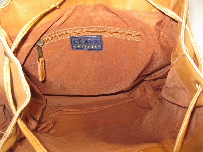Vintage CLAVA natural tan leather backpack rucksack large distressed Colombia