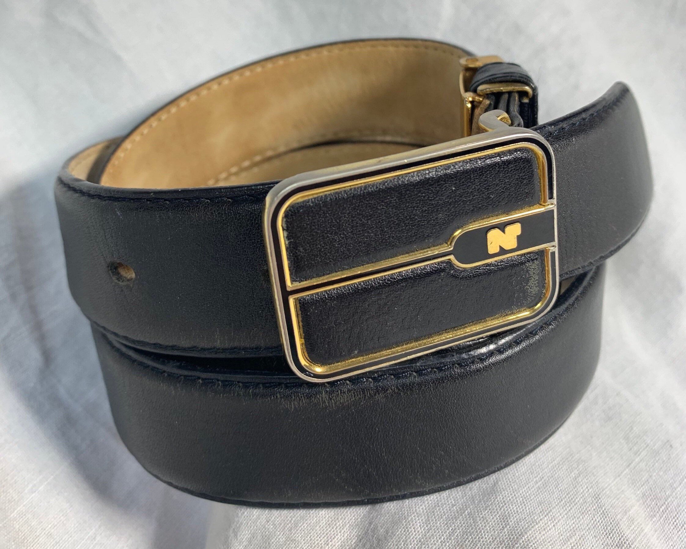 Vintage NINA RICCI Black Leather Belt With Logo Medium 1980s  display picture 2