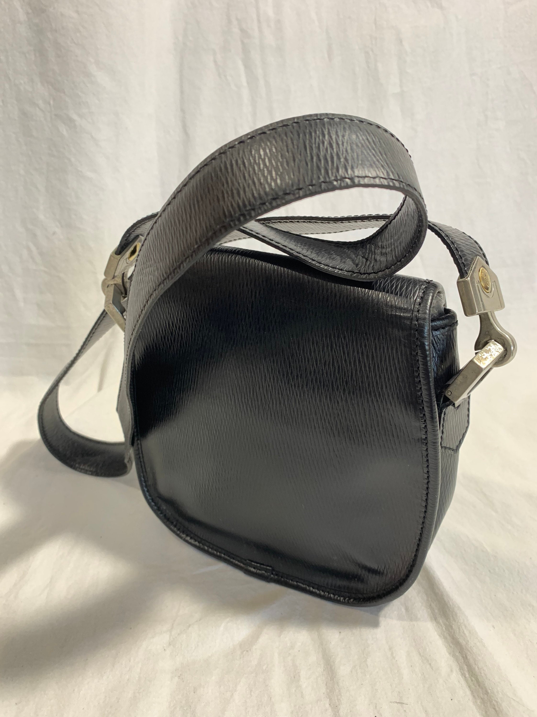 renoma Paris ヴィンテージ メッセンジャーバッグ オールレザー 黒 renoma Paris ヴィンテージ メッセンジャーバッグ オールレザー