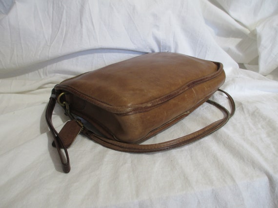 Genuine vintage COACH tan leather Leatherware top… - image 7