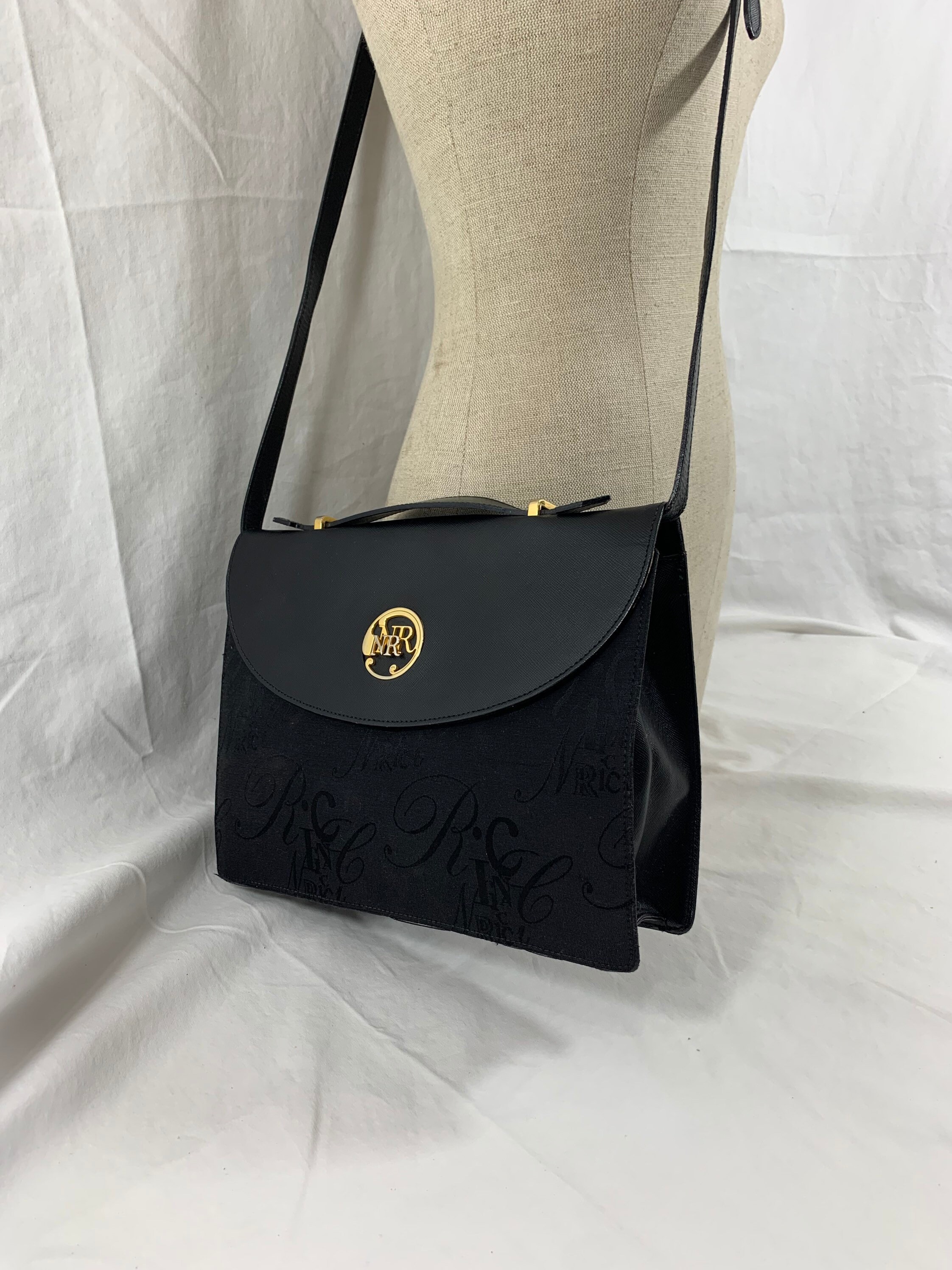 NINA RICCI ビジネスバッグ ブラック 美品 マルエム松崎製 2026年最新】NINA RICCI メンズ ビジネスバッグの人気アイテム - メルカリ