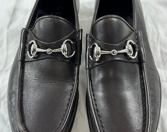 Herrloafers i äkta brunt läder från GUCCI med häststycke, 8 D