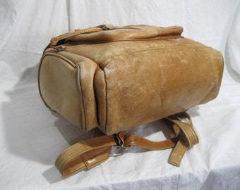 Vintage CLAVA Natural Tan Leather Backpack Rucksack Large  display picture 3