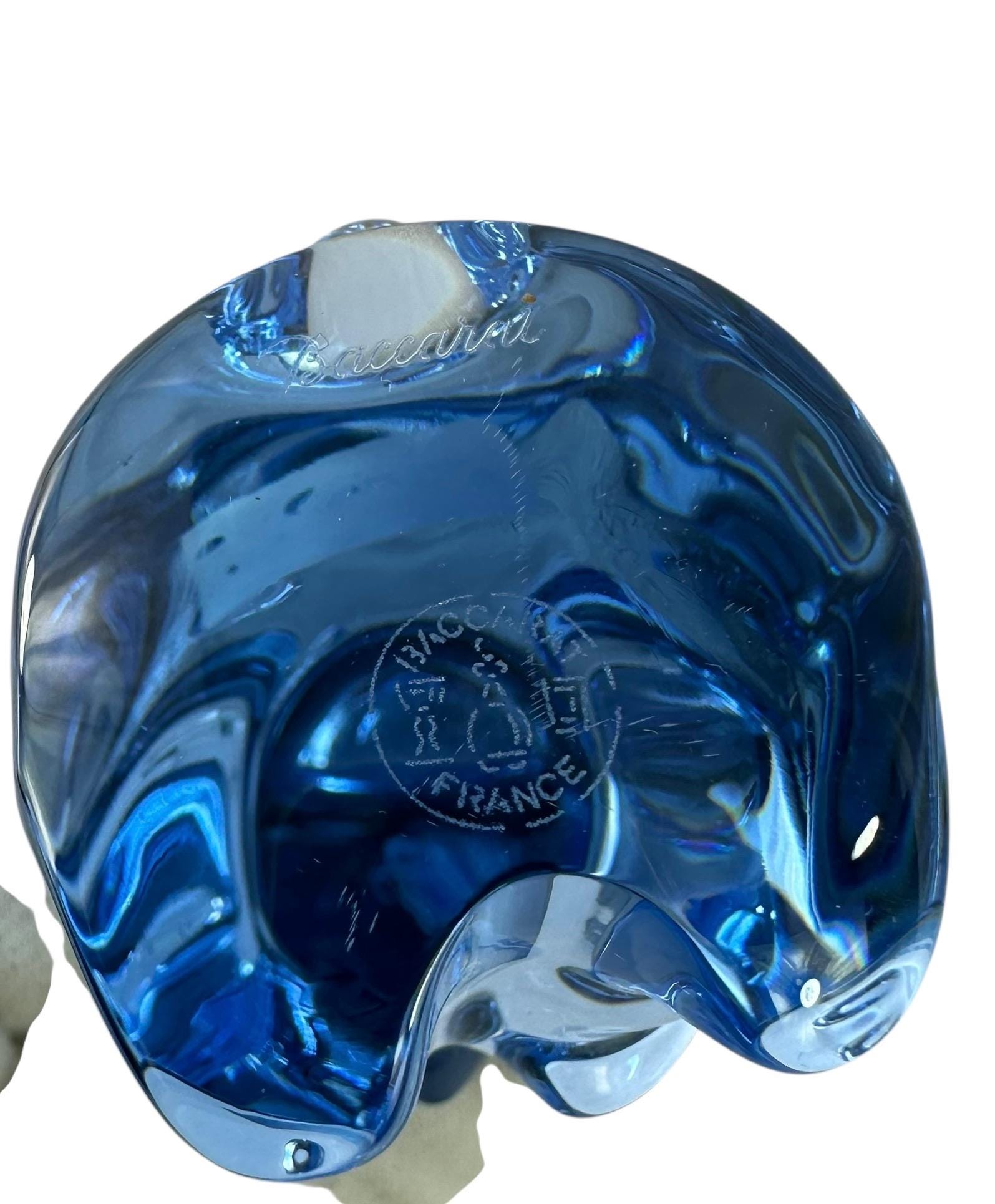 Charming Genuine BACCARAT Crystal Spinning Rabbit Cornflower Blue