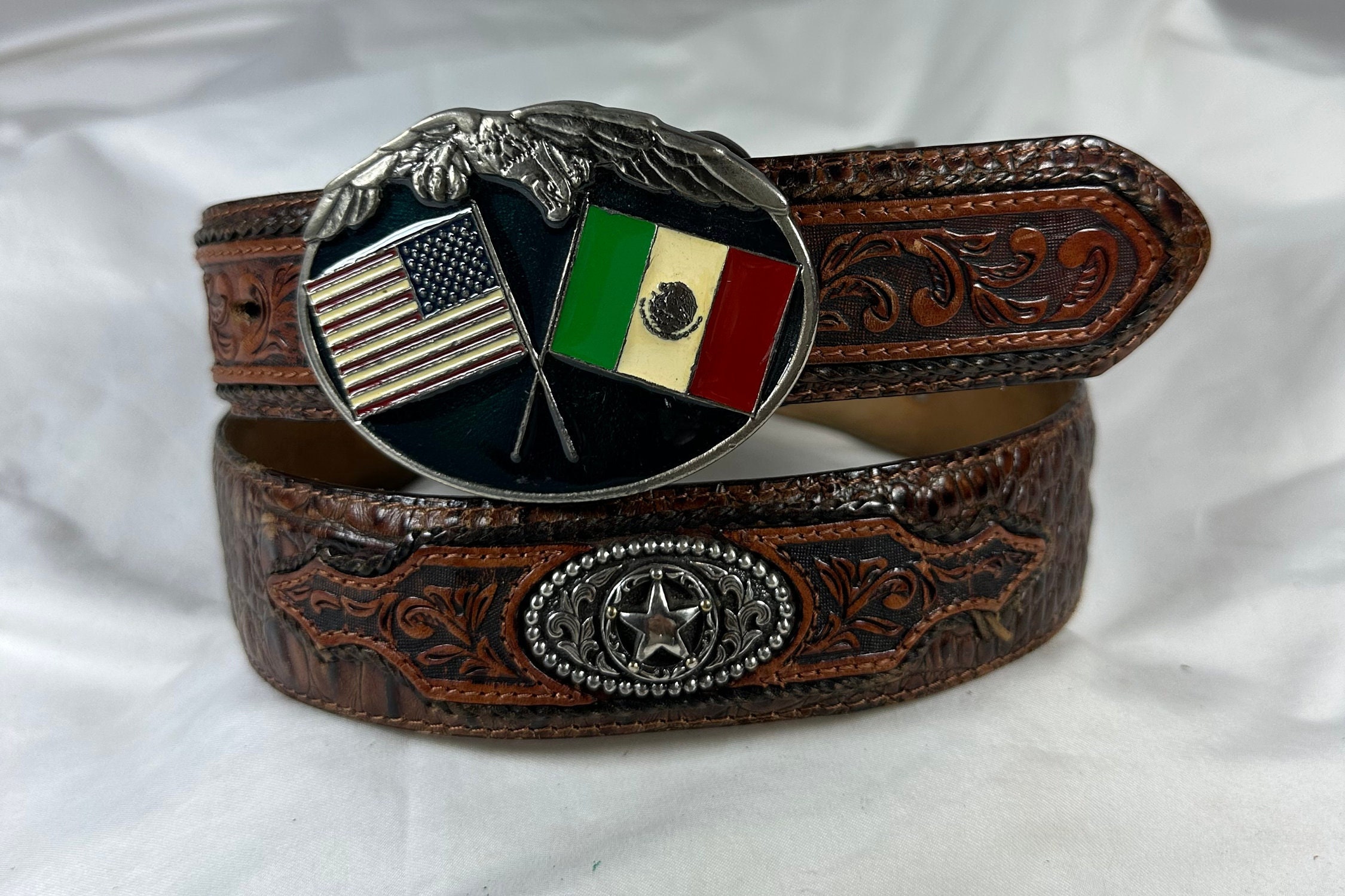Vintage Buckles of America Mexico USA Flag Buckle With Croc  display picture 2