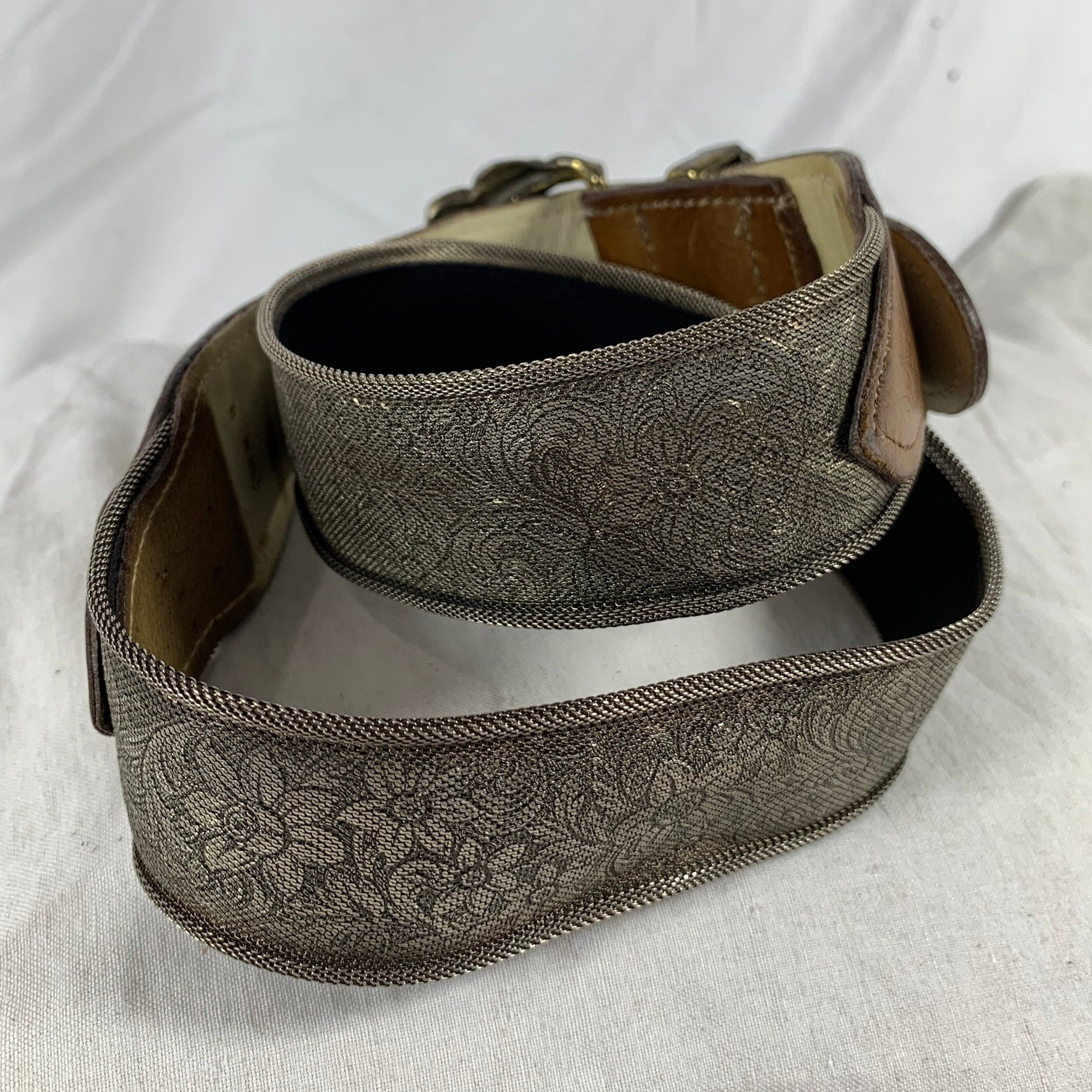 Awesome Vintage Silver Metallic Mesh With Brass Tone Belt 
