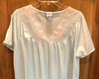 Blue Nightgown w/ Short Sleeves w/ Celesrial Star Embroidered V Neck, Size M, Moon Beams by Haband, Never Worn New w/ Package, 1970s 1980s