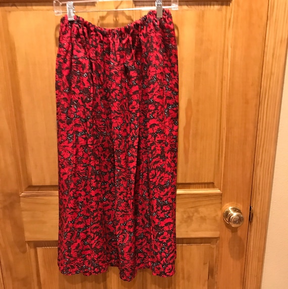 Red Flowers on Black Abstract, Elastic Waist Skirt