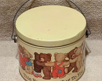 Sm. Popcorn Tin Bucket with Lid & Handle, Blue, Brown, Orange and Red Stuffed Teddy Bears Images, 7” Dia. by 5 1/2” Tall, Vintage 1980s