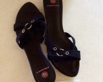 Black Casual Slip On Mules, Sandals or Shoes, Sz 8M w/ Elastic Toes, Black Heels & Beige Soles, Zing by Proxy, Vintage