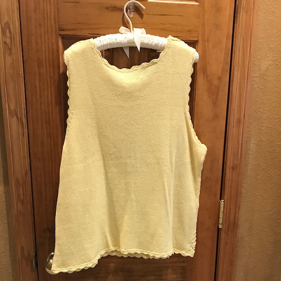 Yellow Crochet Sleeveless Sweater Shell Top w/ Co… - image 2