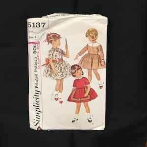Original Girl Dress Printed Pattern, Size 5, 5137, by Simplicity, Vintage Retro 1950s