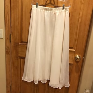 Cream, Off White or Ivory Long Flowing, Elastic Waist Skirt, Size XL, by Nah Nah, Never Worn, 1980s