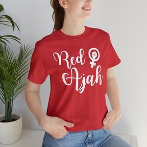 Red Ajah WoT Aes Sedai | Unisex Jersey Short Sleeve Tee