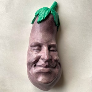 Eggplant Wall Sculpture for Kitchen, Dining, Garden Decor, 10&quot; Unique Aubergine Weatherproof Wall Art, Ready to Hang Indoors or Outdoors