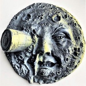 Collectible 9&quot; Man in the Moon Wall Sculpture, a Tribute to a Silent-Era Cinema Sci-Fi Classic