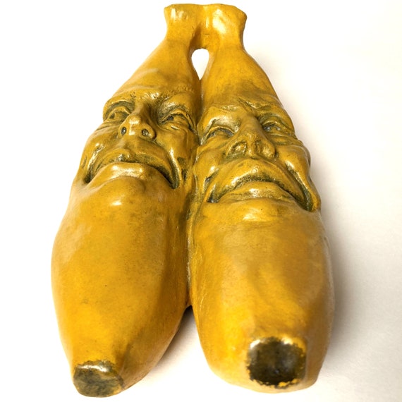 Collectible Funny Banana Wall Sculpture Knick Knack for Kitchen