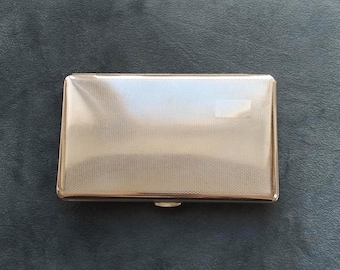 palace cigarette case THE POCKET OF 1800 At first glance, it looks like a jewel. Look closer, and it becomes a world. Around 1800, the étui de voyage—literally a “travel case”—was the most discreet Pocket Wallet :Card Case Cigarette