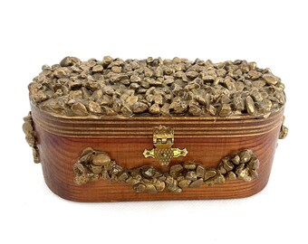 Decorated Wooden Vintage Box - Wood Jewellery, Trinket or Keepsake Box