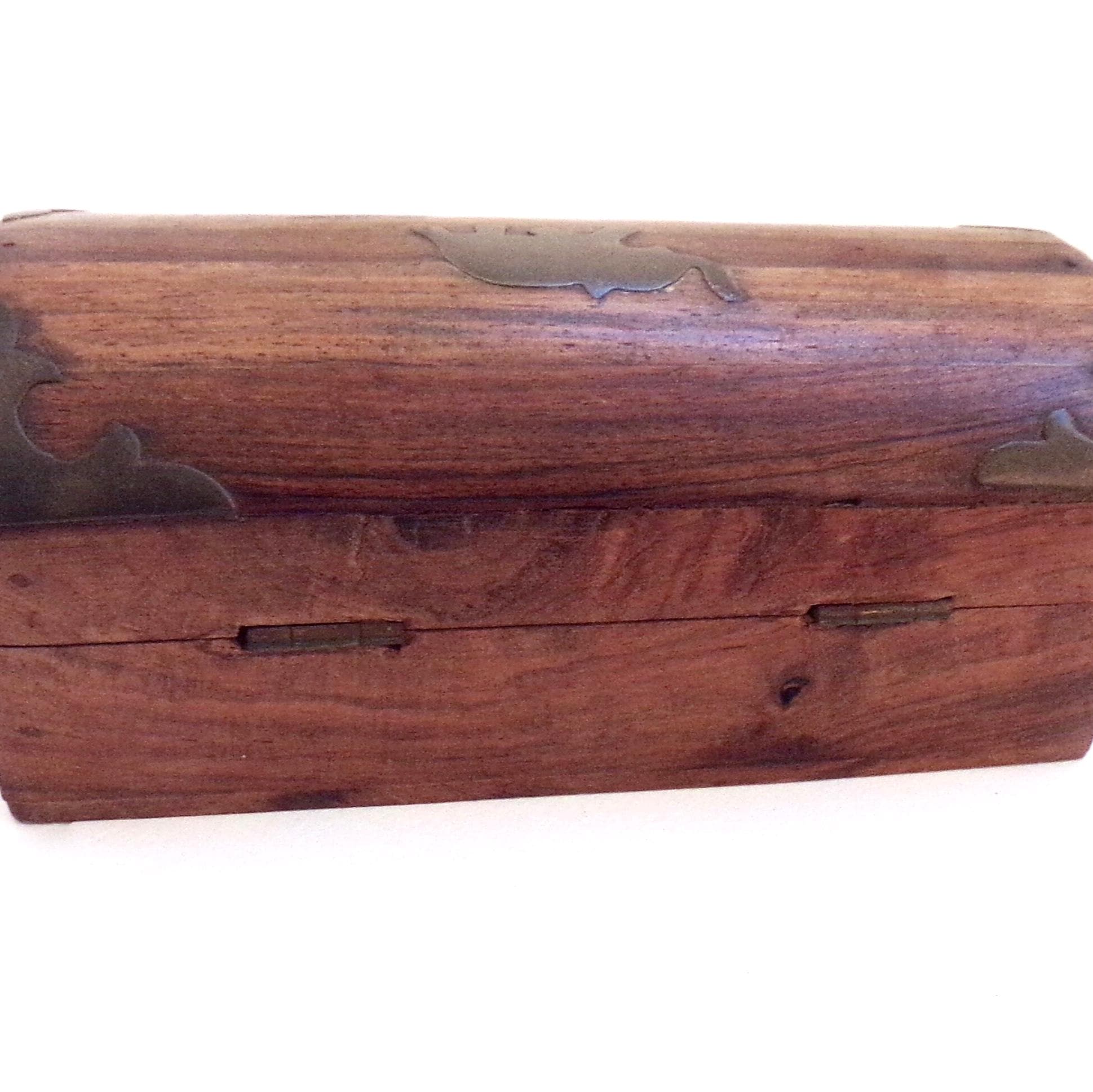 Boite artisanale en bois de sheesham et laiton