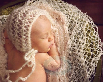 Newborn lace baby knit bonnet, Lace hat, Beige lace bonnet, Cream lace bonnet, Photo prop bonnet, Unisex baby hats, Newborn photography, RTS