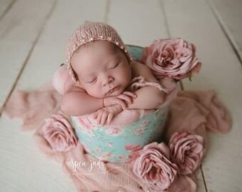 Beaded NB bonnet Newborn Knitted Bonnet Newborn Bonnet Mohair Newborn Beaded Bonnet Newborn Outfit Newborn Photography Newborn Photo Props