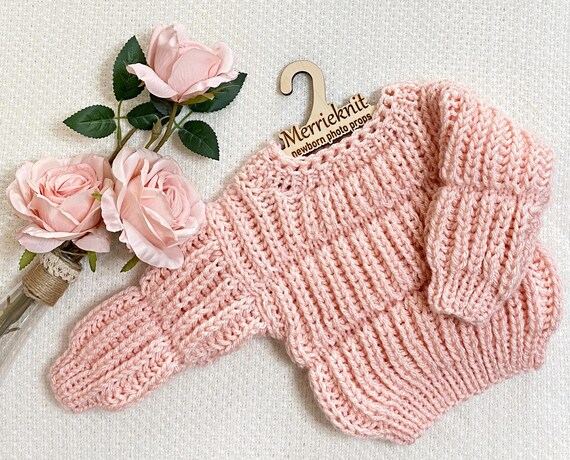 Suéter de punto de colores tejido a mano para recién nacidos