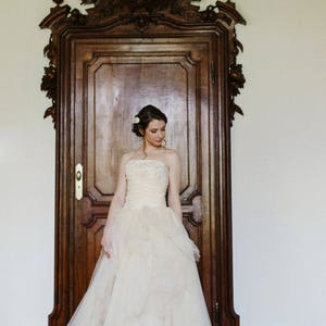 Tulle wedding dress in champagne color and strapless top image 3