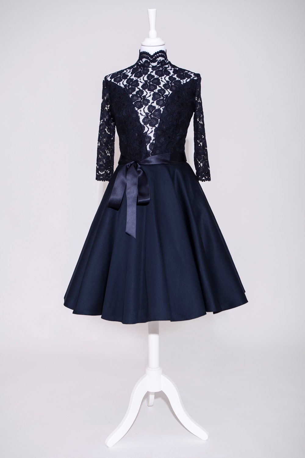 Nineteen 50 Princess Print Navy Dress (Small)