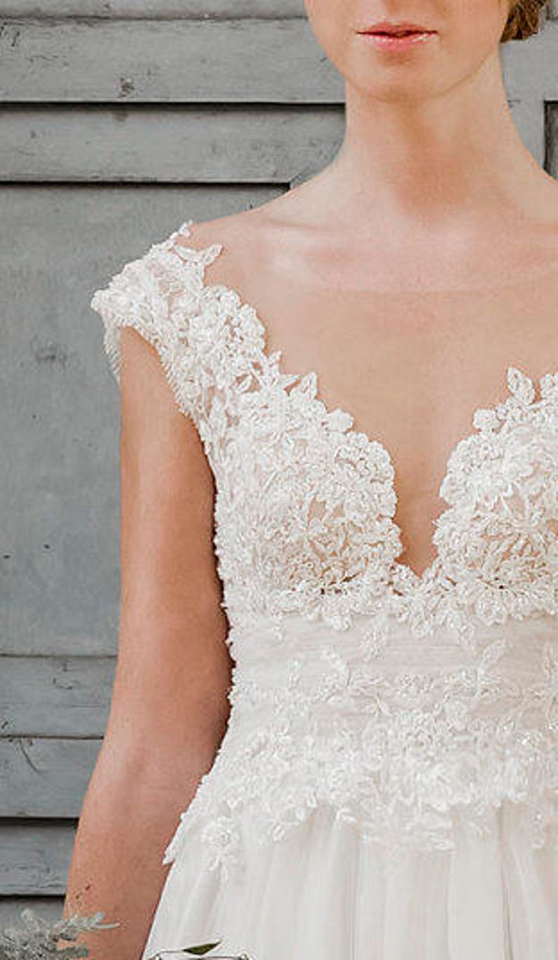 Ivory Lace Wedding Dress Lace Wedding Gown Romantic Wedding Etsy