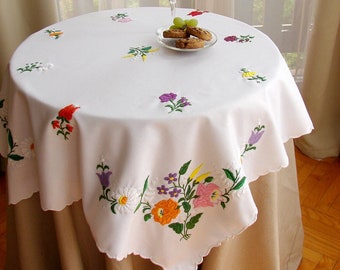 Vintage Hungarian Embroidered Tablecloth: Folk Art Centerpiece