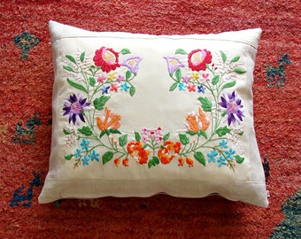 Kalocsa Embroidered Pillow, Folk Art Needlework Cushion Case, Embroidered Pillow, Floral Pattern, 18x15 Inch