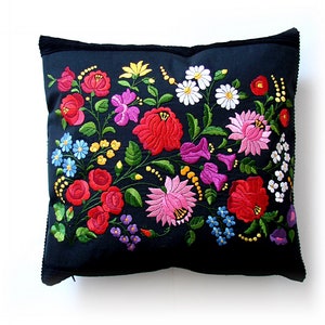 Matyó  Folk Art Silk Needlework Pillow Case, Embroidered Pillow, Floral Pattern, Traditional Hungarian Folklor, 19x18 Inch
