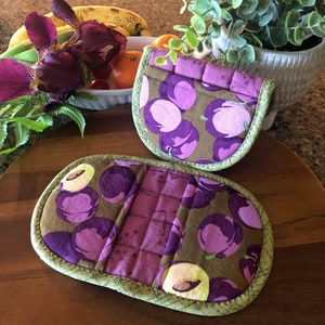 Pincher Pad Potholders, One Pair set of 2 Handmade Pot Holders that protect your hands, oven mitt, Purple Plums and Olive Greens with Blue image 2