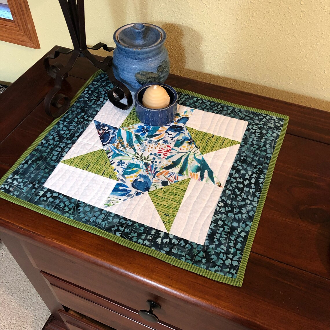 Quilted Blue and Green Spinning Star Table Topper Large Mug Etsy