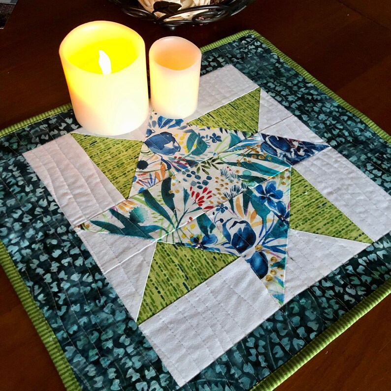 Quilted Blue and Green Spinning Star Table Topper Large Mug Etsy